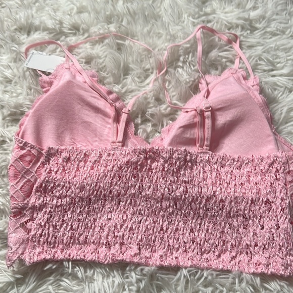 Scaloped Lace Cami Bralette - Picture 2 of 6